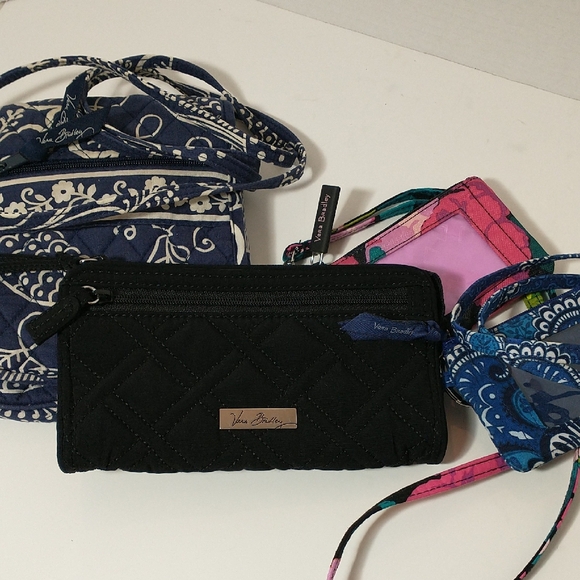 Vera Bradley Bundle,‎ Crossbody, Wristlet, Name Tag Lanyards ( 2 ), Blue/Pink - Picture 1 of 10